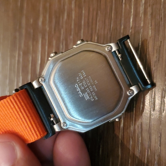 Casio W217H Chronograph Alarm Mens Watch - Picture 10 of 10